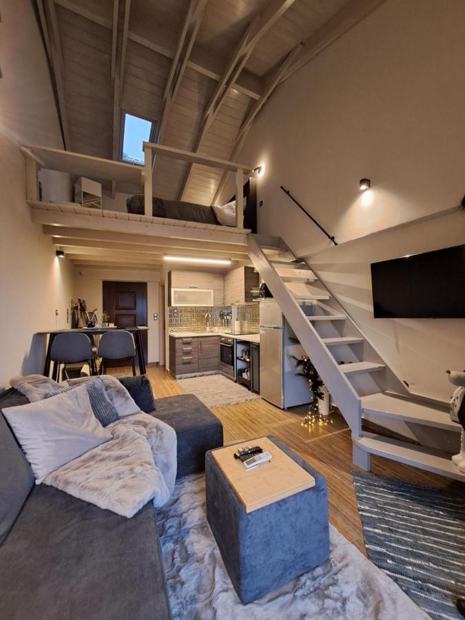Vrachos Suites เอยิโอ ภายนอก รูปภาพ